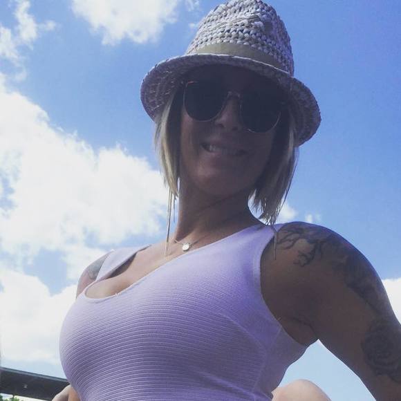 Meet your Posher, Katie - Picture 1 of 1